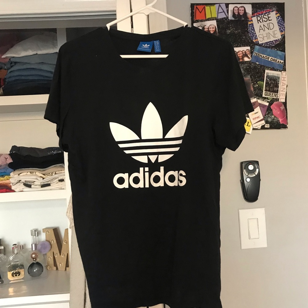 Adidas “Trefoil Tee”